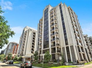 85 Robinson St #901, Hamilton, ON L8P0B9