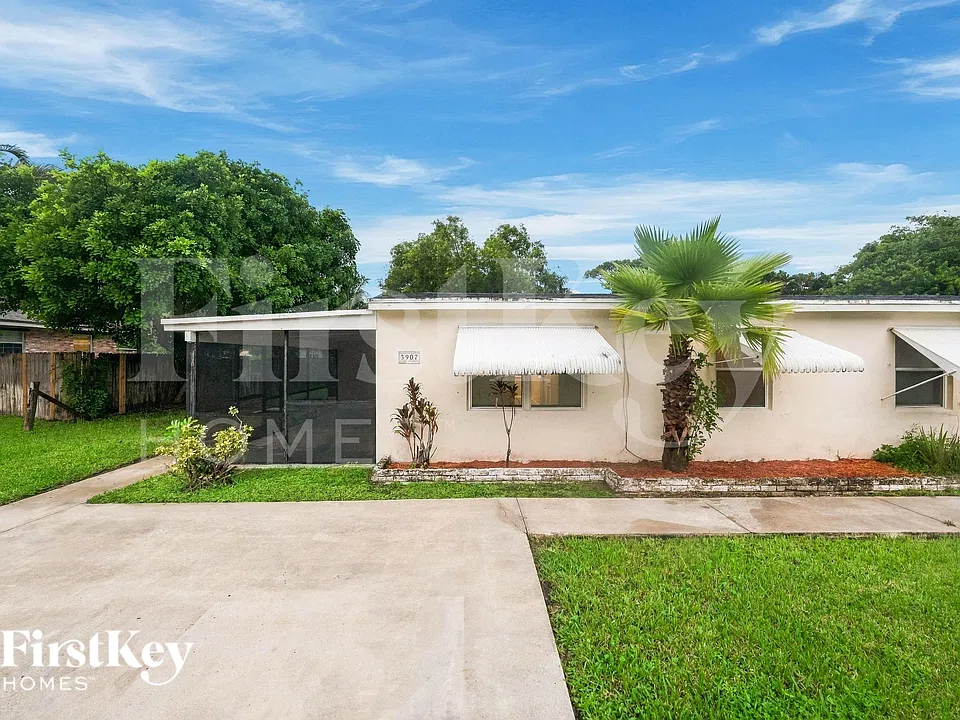 3907 Coconut Rd