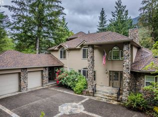 25793 E Bright Ave, Welches, OR 97067