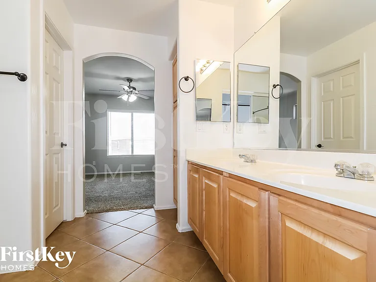 1167 S 225th Ln — Photo 10