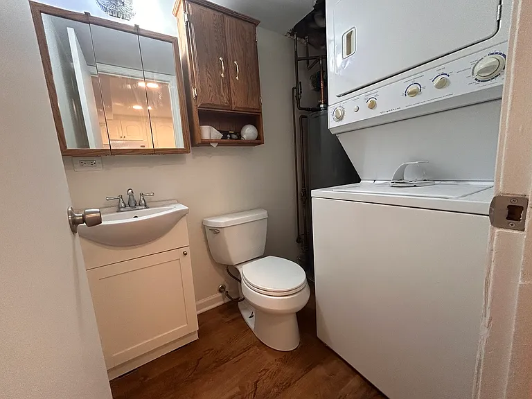 Cora Ave — Photo 6
