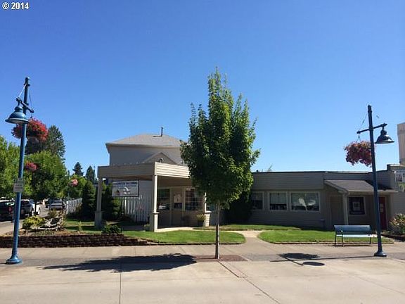 5th image of 22923 SW Pine St APT 1