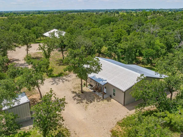 1375 County Road 253, Stephenville, TX 76401