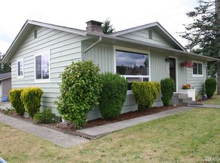 305 N 15th St, Elma, WA 98541