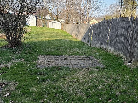 3rd image of 431 Prospect St