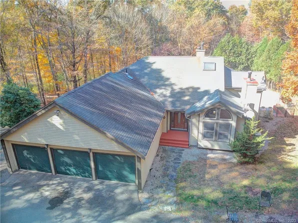 7 Colonial Drive, Columbia, CT 06237