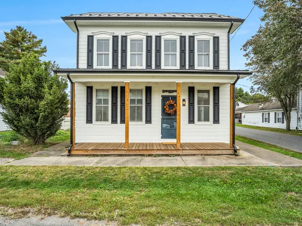 212 N Market St, Liverpool, PA 17045