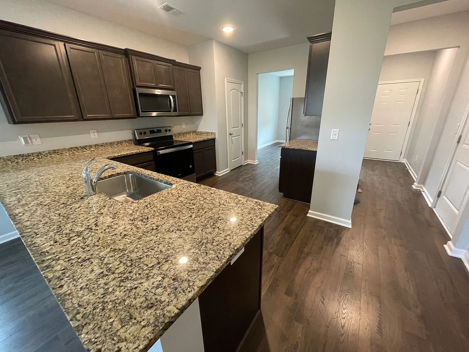 2921 Beeswax St — Photo 2
