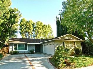 29305 Hillrise Dr, Agoura Hills, CA 91301
