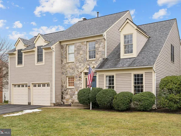 208 Primrose Ct SW, Leesburg, VA 20175