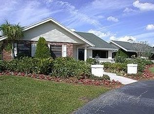 15755 Ocean Breeze Ln, Wellington, FL 33414