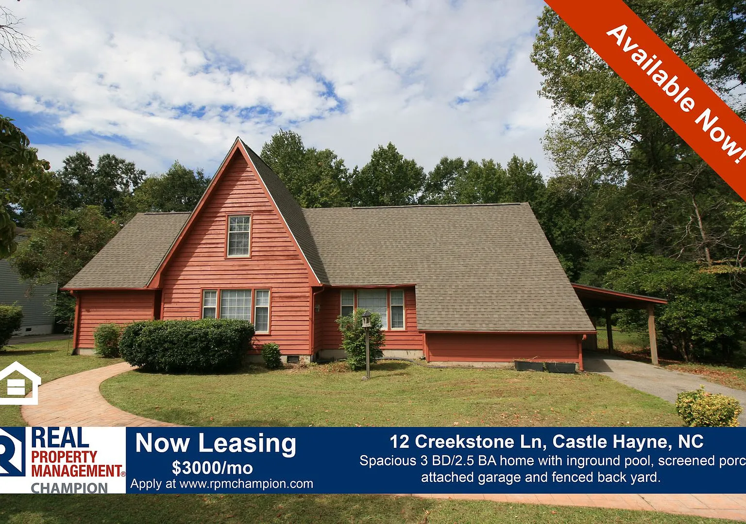 3 BD/2.5 BA Home w/inground pool, screened porch and fenced back yard — Photo 1