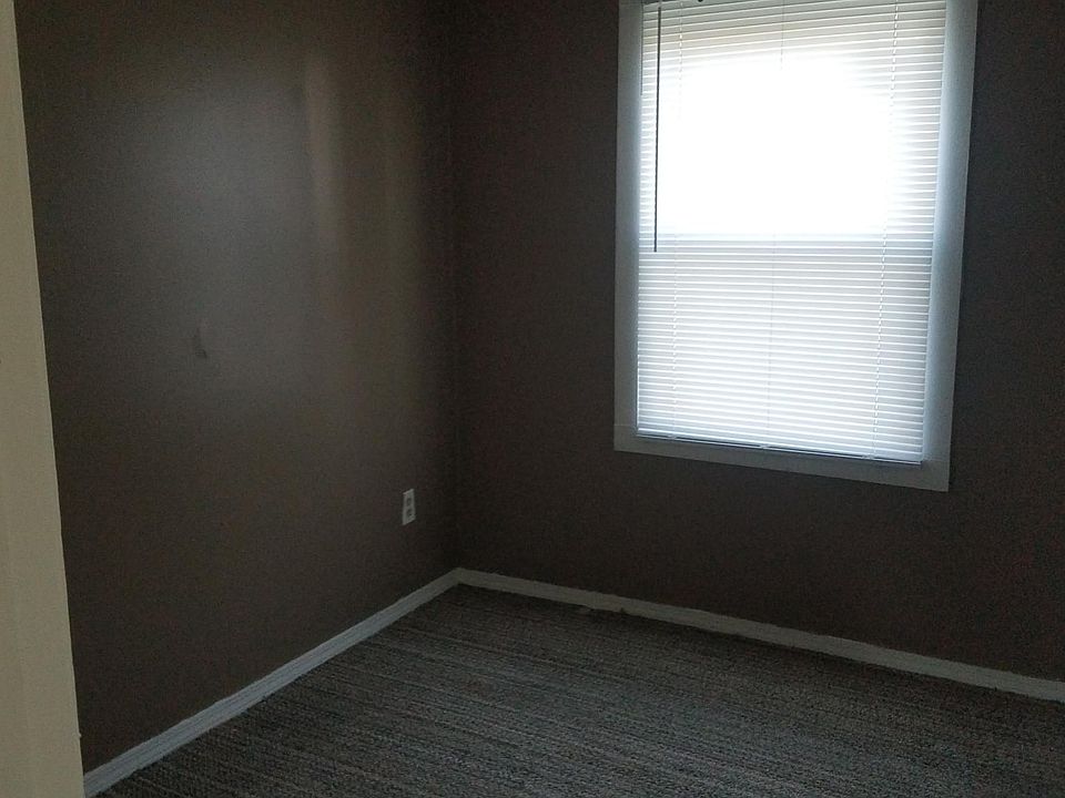 2nd image of 3112 Kensington Ave