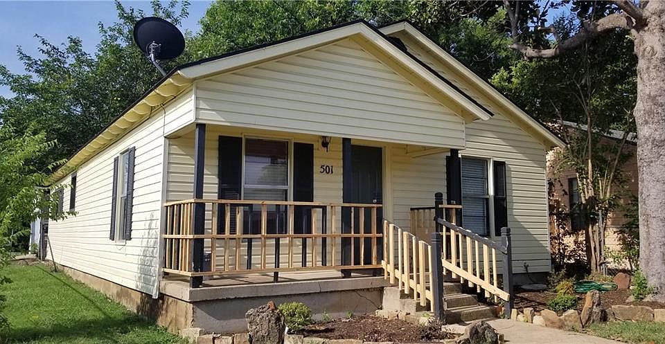 1st image of 501 W Beddell St