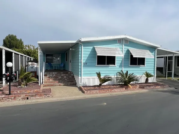 2706 W Ashlan Ave Space 239, Fresno, CA 93705