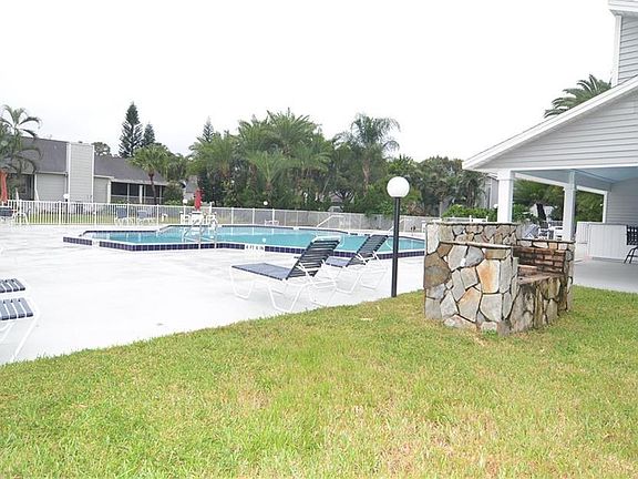 2nd image of 6053 Timberwood Cir APT 236