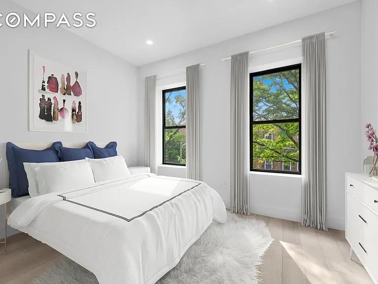 34-32 43rd St #3R — Photo 6