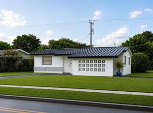 2581 NW 47th Ave, Lauderhill, FL 33313