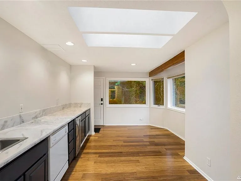 11922 Issaquah Hobart Rd SE — Photo 24