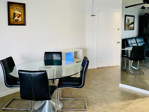 4th image of 2936 Lake Shore Dr APT 106