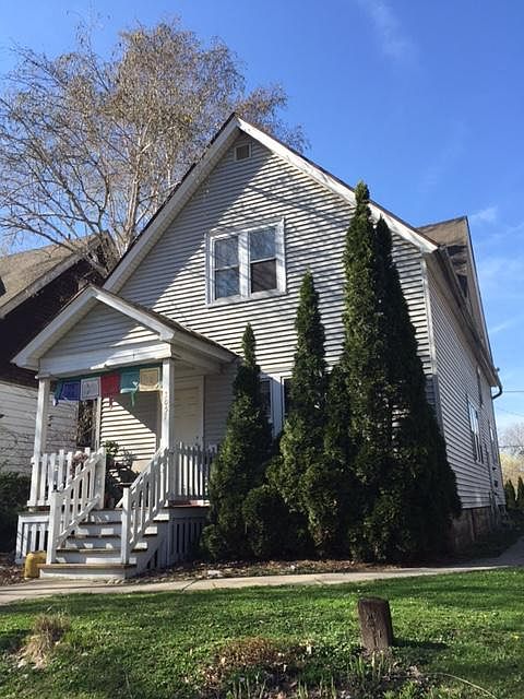 1st image of 3057 S Superior St #A