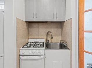 456 Broad St #2F, Carlstadt, NJ 07072