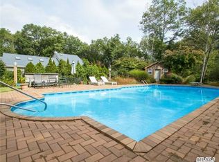 74 Carman Rd, Dix Hills, NY 11746