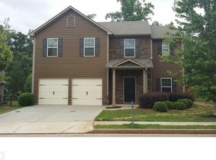 155 Village Park Dr, Newnan, GA 30265