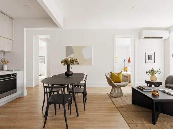370 Lenox Avenue 401 image 2 of 10
