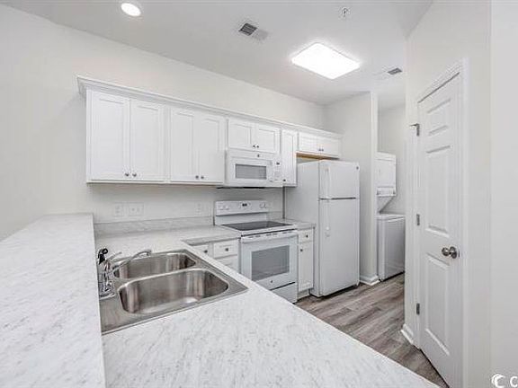 2nd image of 545 White River Dr. #15-I