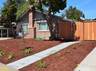 134 Kittoe Dr, Mountain View, CA 94043