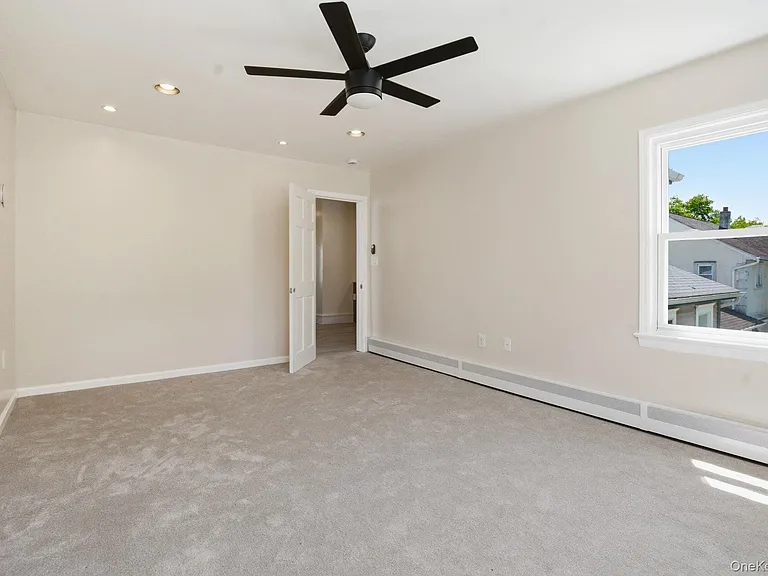 52 Nelson Ave #2 — Photo 17