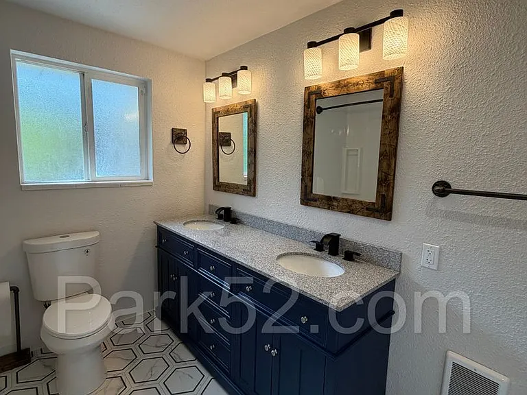 7716 19th Street Ct W — Photo 10