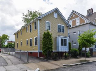 98 Hamilton St, Providence, RI 02907