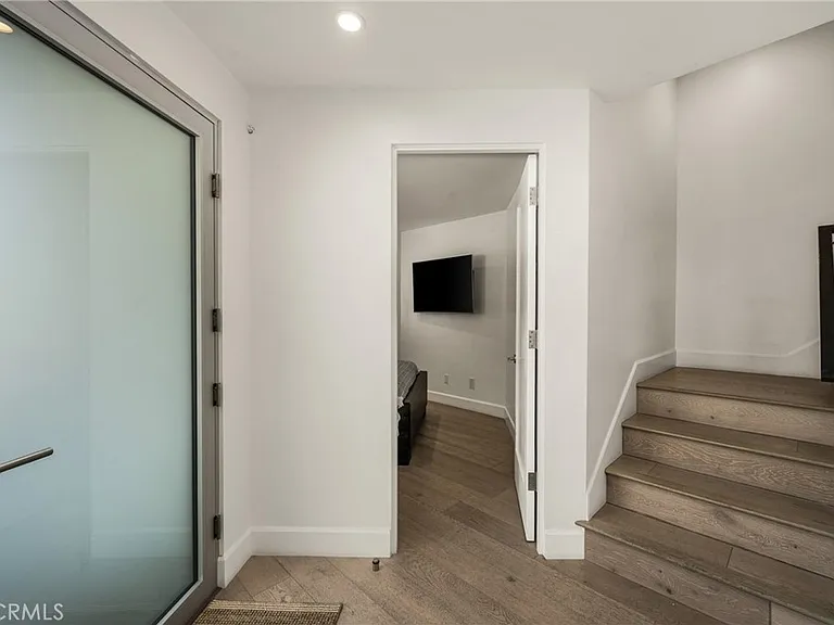 4405 Channel Pl — Photo 13