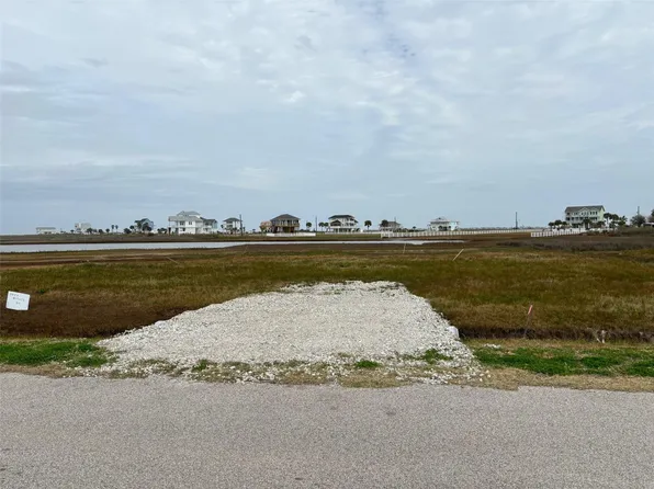 3823 Mitote Dr Lot 110, Galveston, TX 77554