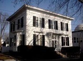 4 Park St APT 5, Newburyport, MA 01950