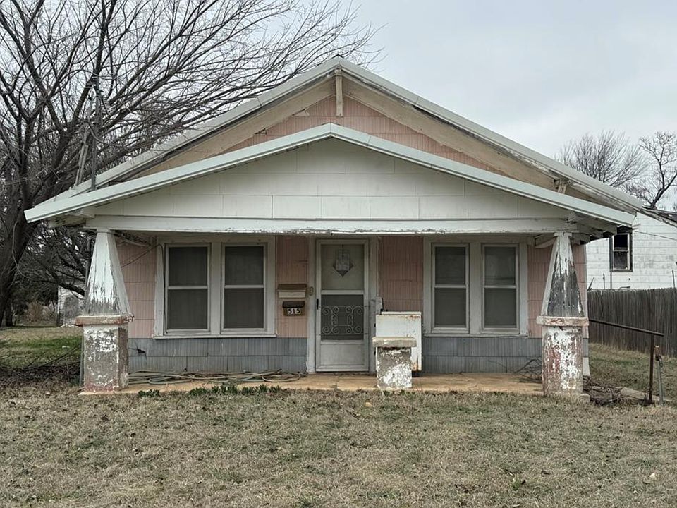 2nd image of 515 N Burford Ave
