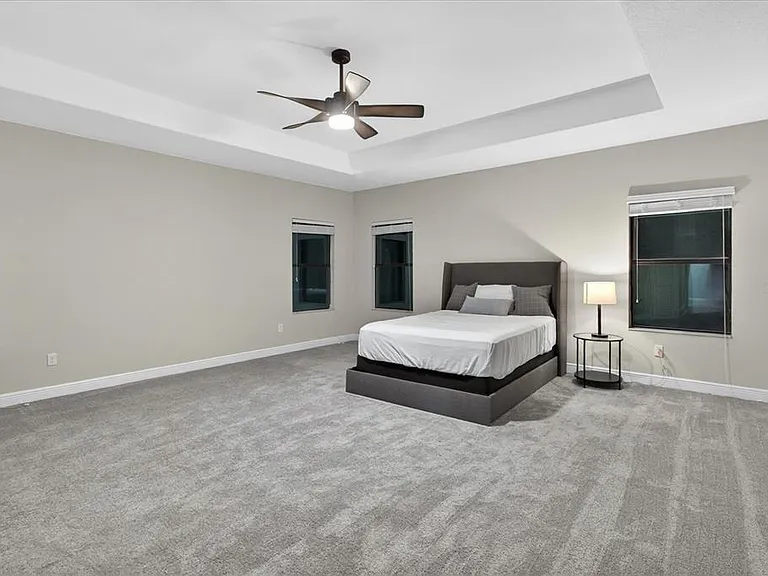 1389 Heritage Landings Dr — Photo 52