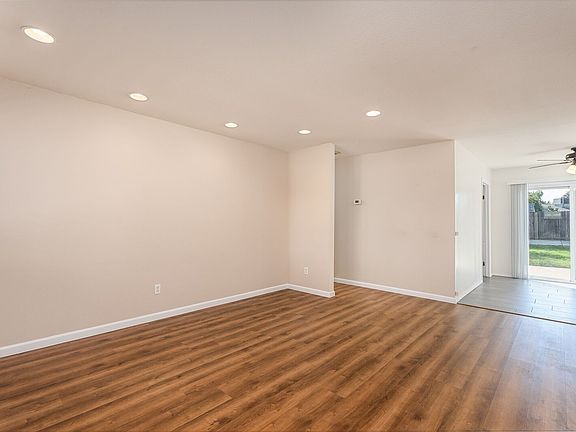 2nd image of 6994 Brayton Ave
