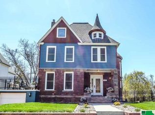 604 28th St, Sioux City, IA 51104