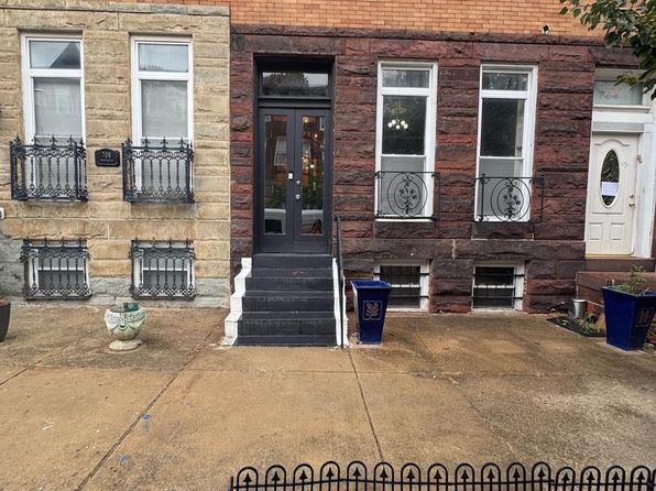 706 Newington Ave
