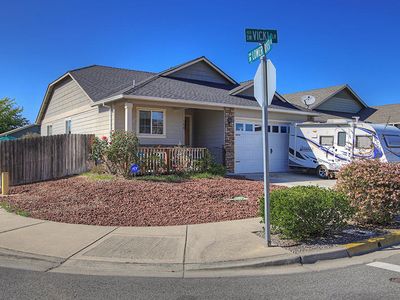 168 SW Vicki Ln, Grants Pass, OR, 97526