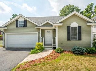 21 Clitheroe St, Lowell, MA 01852