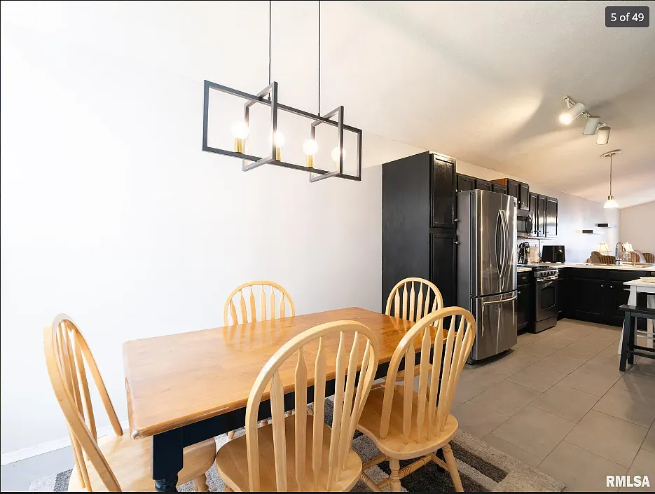 3504 Wegeng Dr — Photo 4