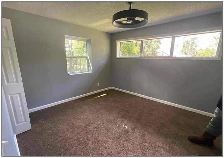 1400 Leone Ave — Photo 4