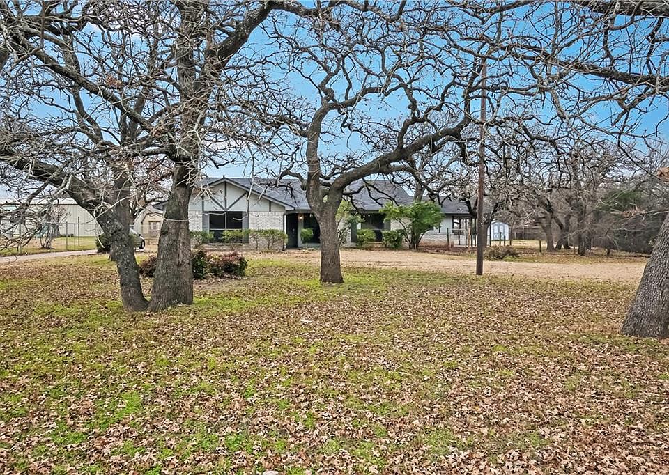 1st image of 2808 Whispering Creek Ln