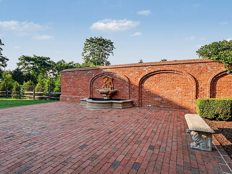 38 W Morgan Ave — Photo 35