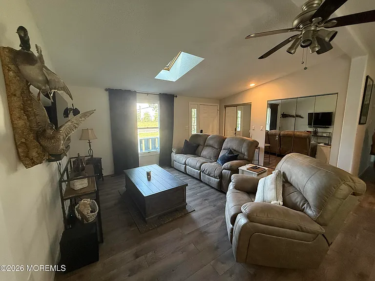 940 Anderson Rd — Photo 14
