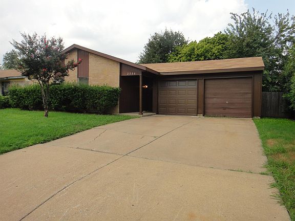4th image of 2306 Jo Lyn Ln